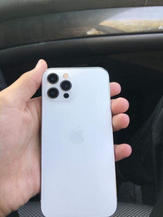 iPhone 12 pro…..