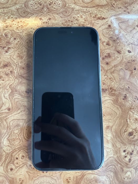 Продам айфон 15 про макс за 370.000