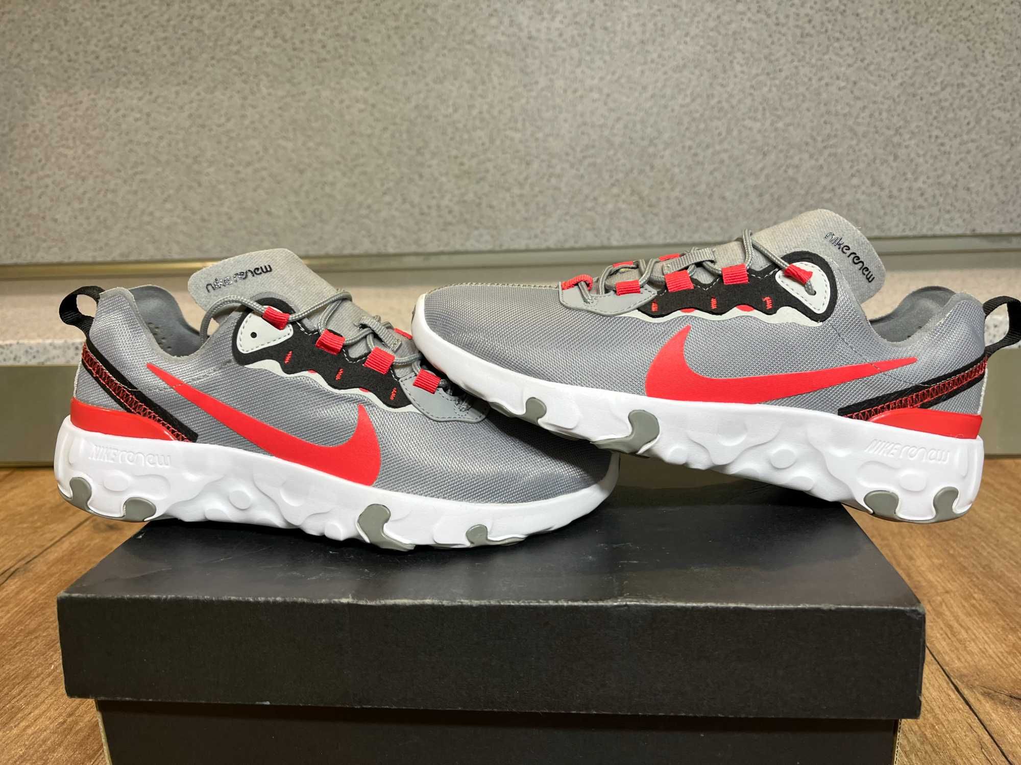 ОРИГИНАЛНИ *** Nike Renew Element 55 / Grey Red White