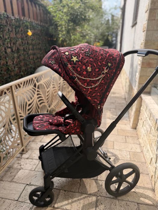 Carucior sport pentru copii Cybex Priam 4.0 Rockstar by Alec Voelkel