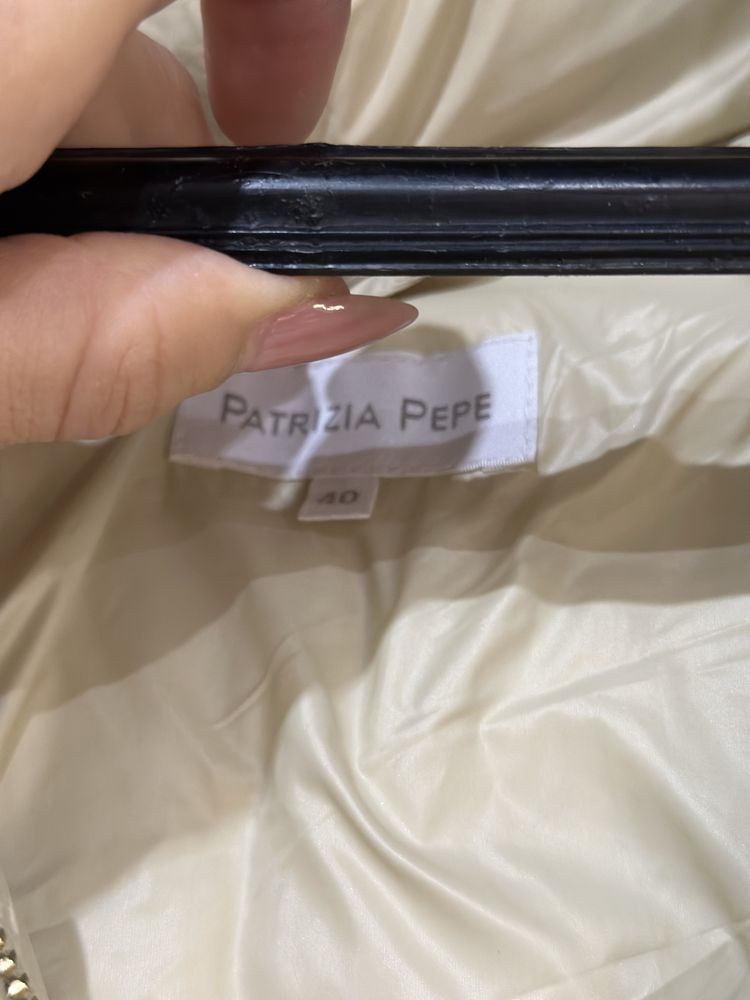 Patrizia pepe яке