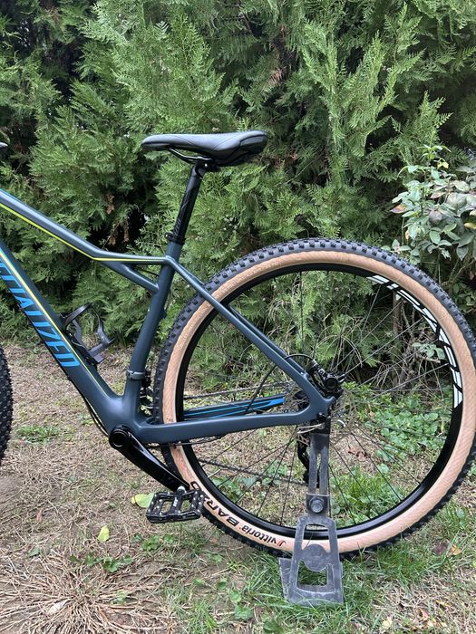 Specialized Carbon 29 цола като нов 2х10 ХТ