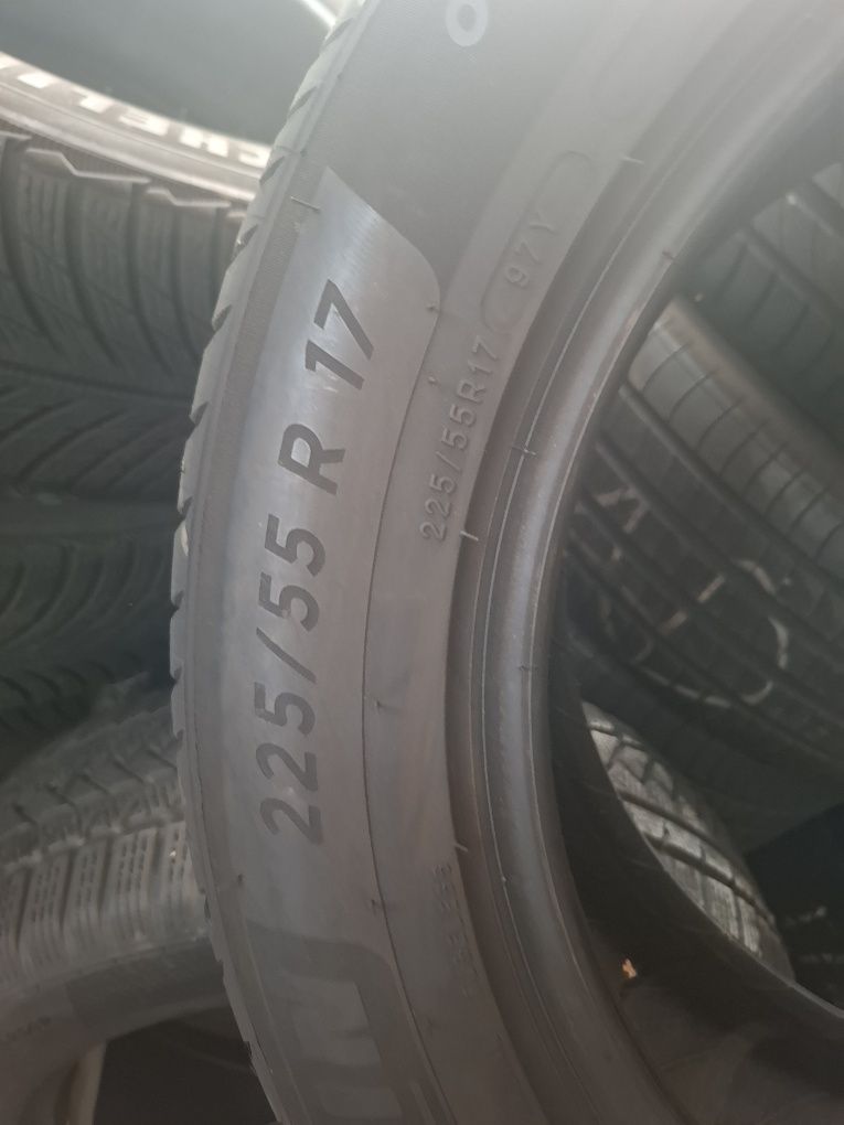 222/55/17 4 броя летни Michelin дот21