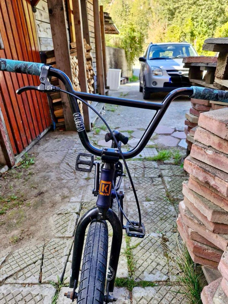 Велосипед    BMX KINK T800