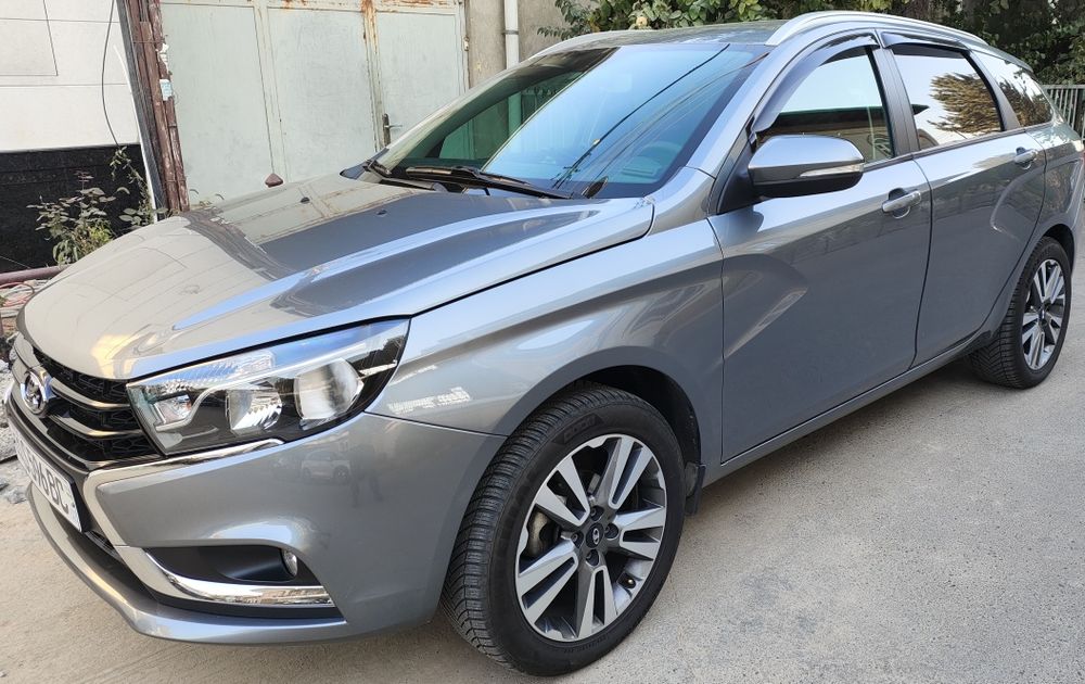 Lada Vesta SW 2018