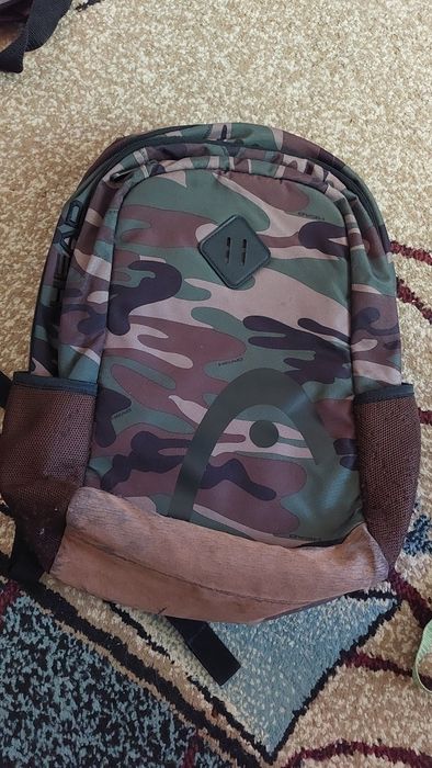 Vand 2 ghiozdane scolare