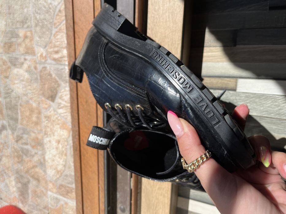 обувки love moschino