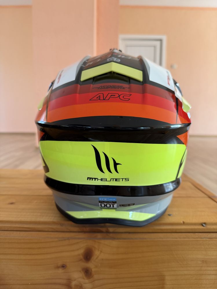 Мотокрос каска MT Falcon THR bo gloss pearl white L
