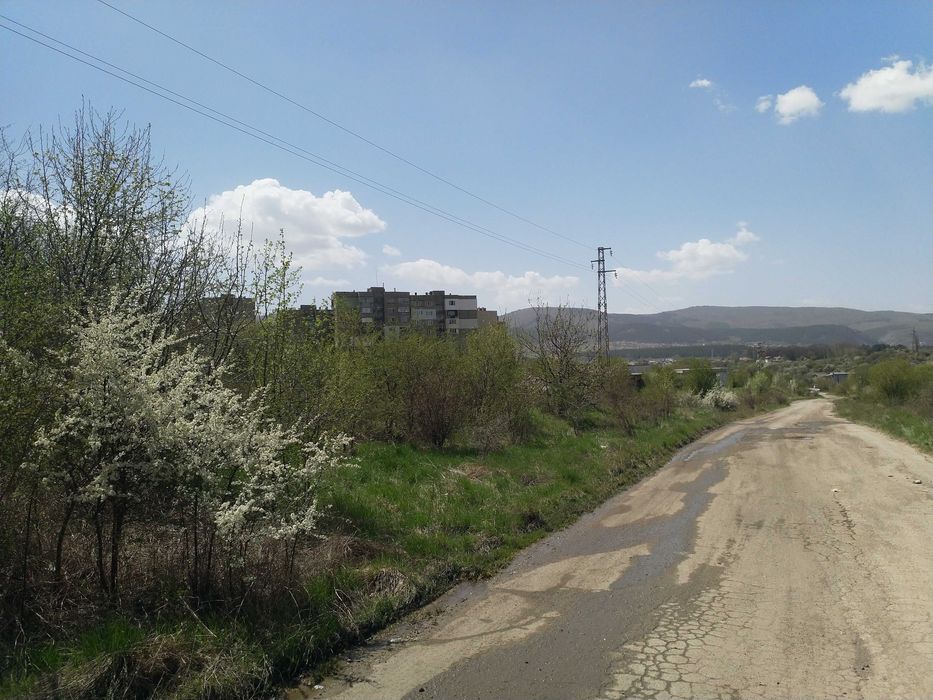Урегулиран поземлен имот