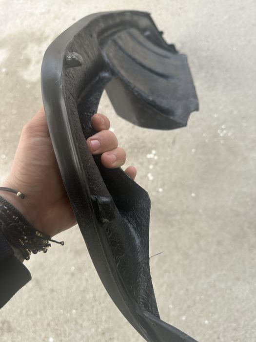 Difuzor Fibra Cleme Evacuare Dubla bara spate cu nervuri BMW E60 E61