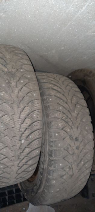 Шипованые покрышки