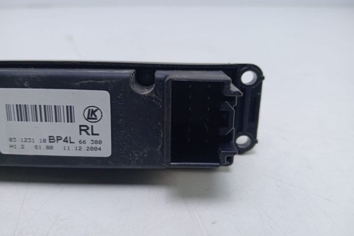 Comutator  geam stanga BP4L66380 Mazda 3 BK