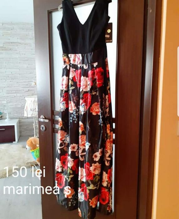 Rochie marimea s noua cu eticheta