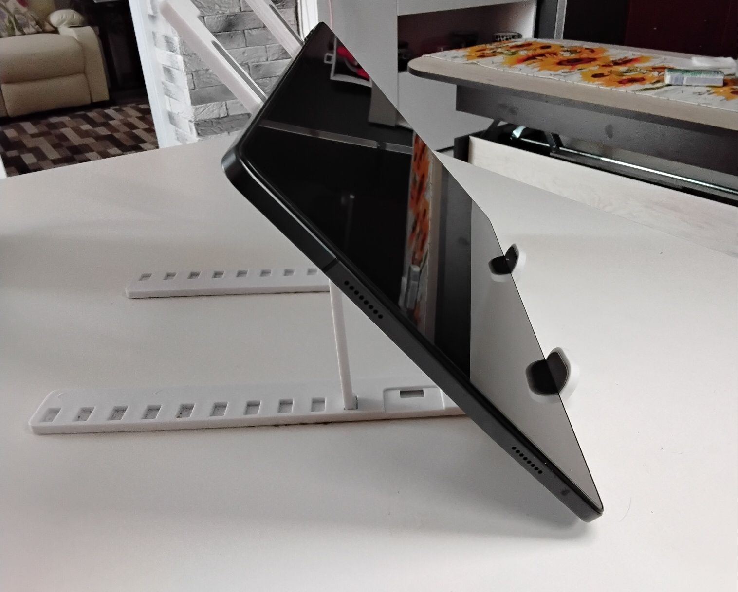 Продавам  неупотребяван таблет - Teclast T65 Max 13 inches Android 14