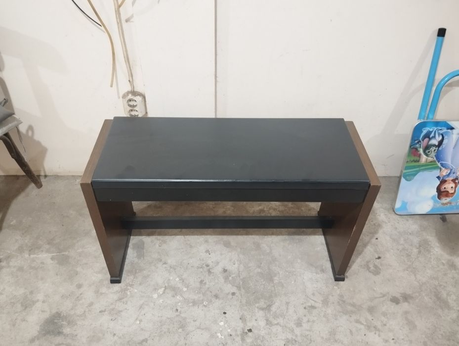 Стол за пиано -тип пейка