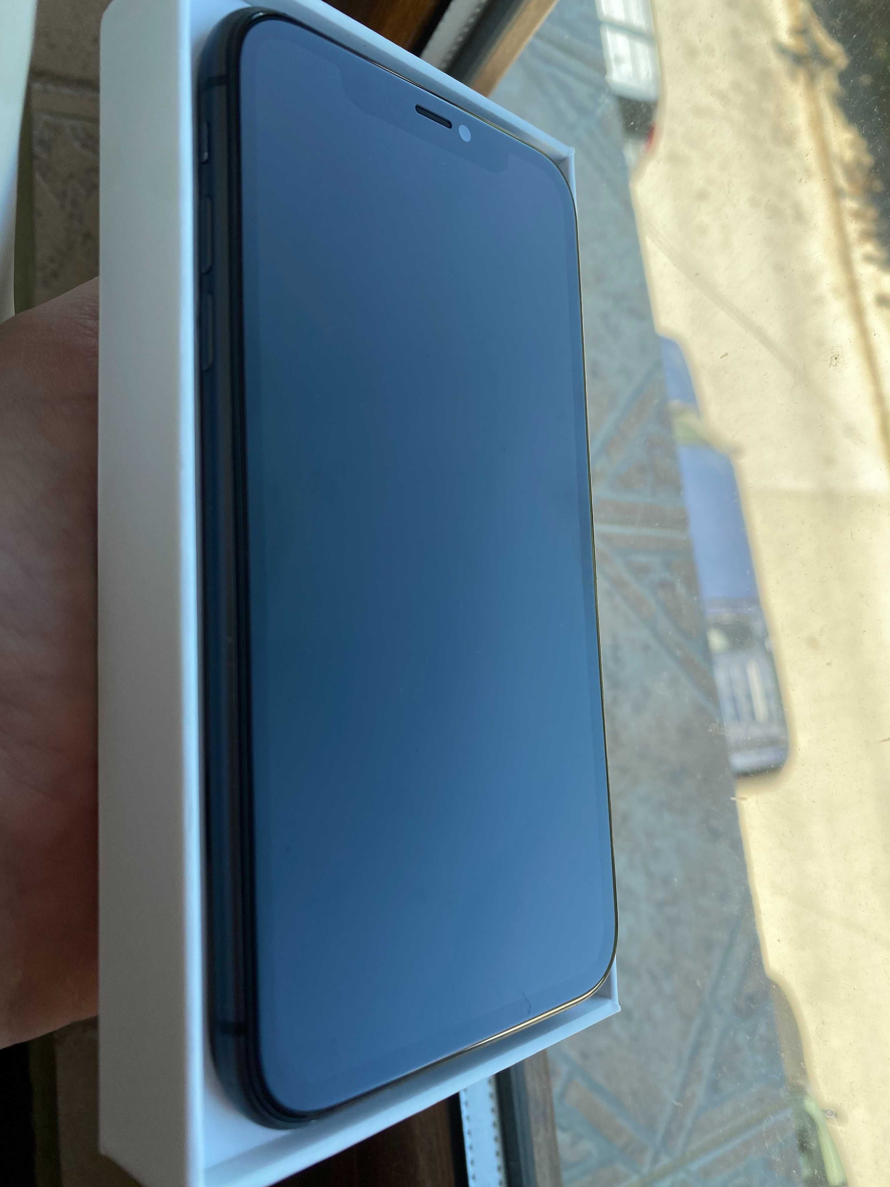 Apple iPhone 11 64GB  Black