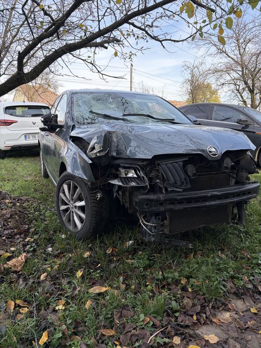 Skoda octavia 2016 automat avariat/avarie/lovit