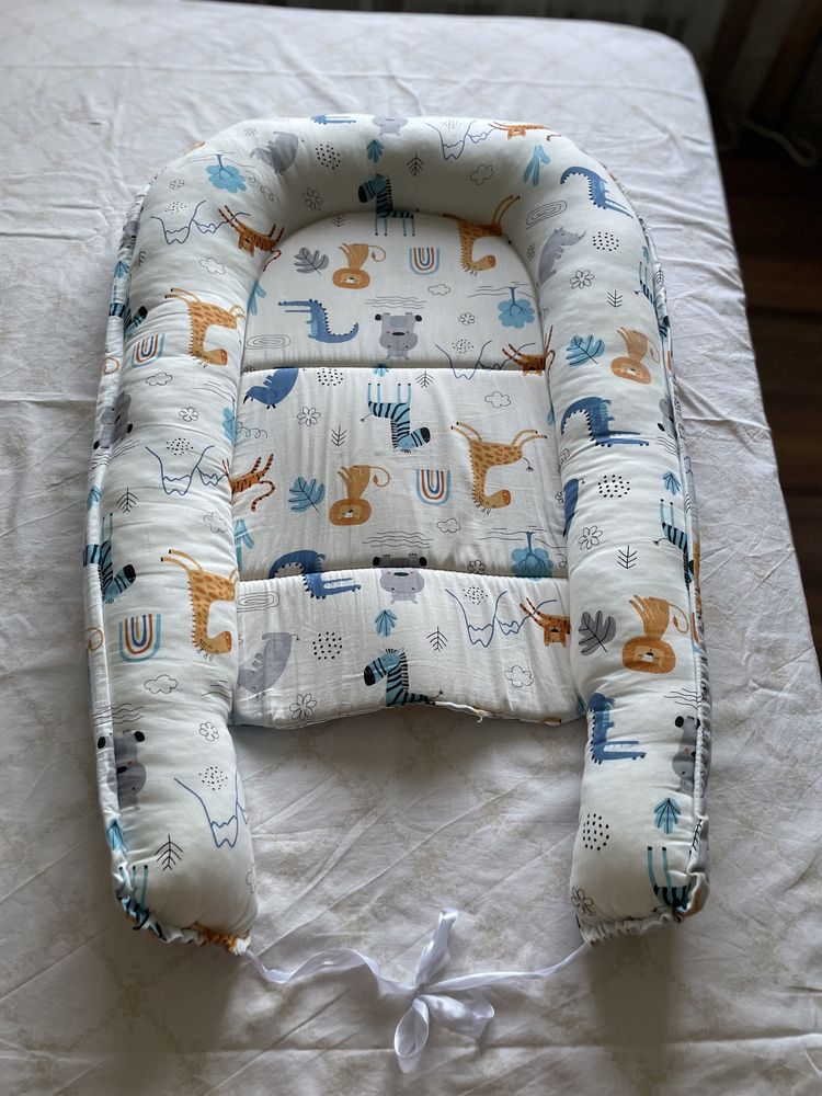 Кокон для новорожденных с подушкой