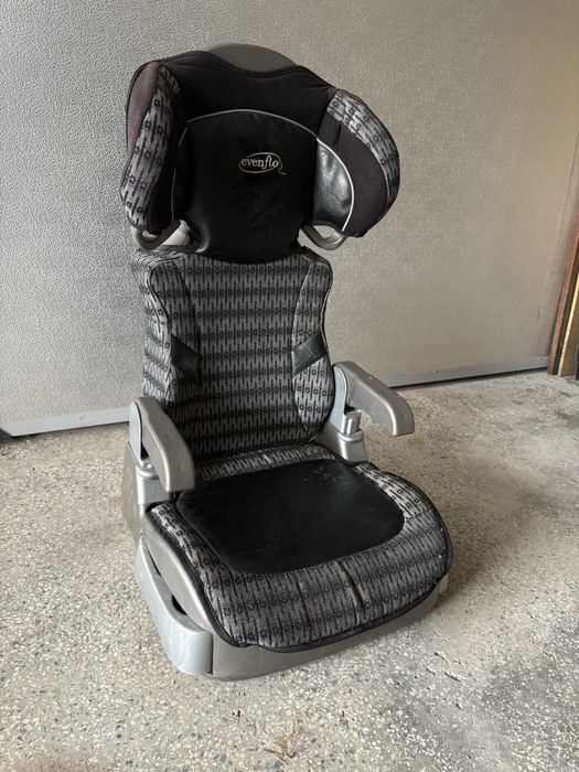 Бебешко столче