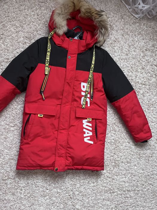 Продам зимнюю куртку 164 размера