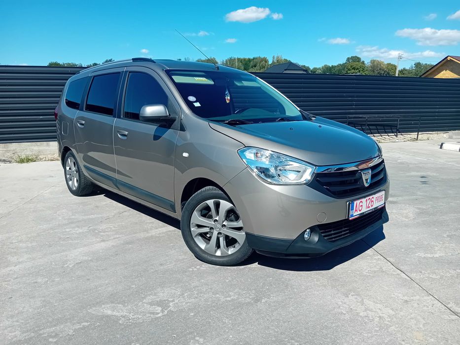 Dacia Lodgy , SL 10 ani , An 2015 , 1,6 - 8V MPI - 85 CP , GPL fabrica