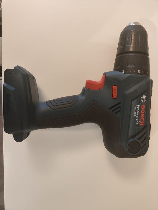 Винтоверт Bosch GSR 140 LI