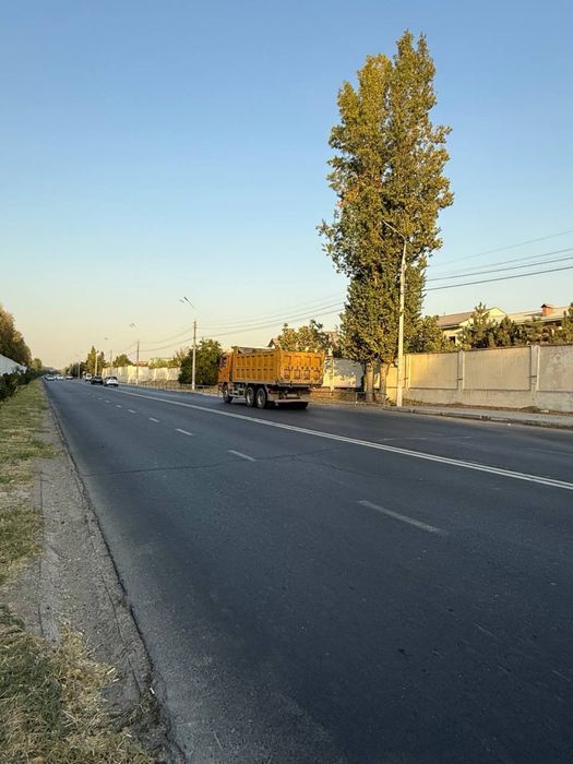 Ул.Амира Темура земельной участок 10соток первая линия фасад 62м срочн
