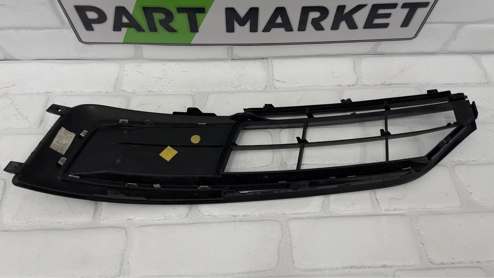 Дясна решетка предна броня AUDI A8 D4 FACE 4H0807680R