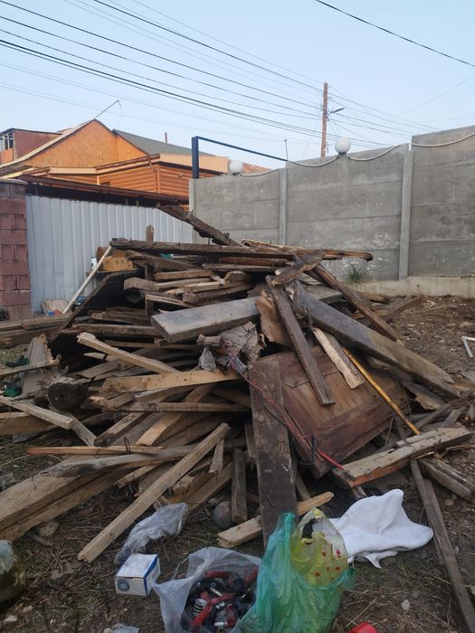 Отдам бесплатно дрова