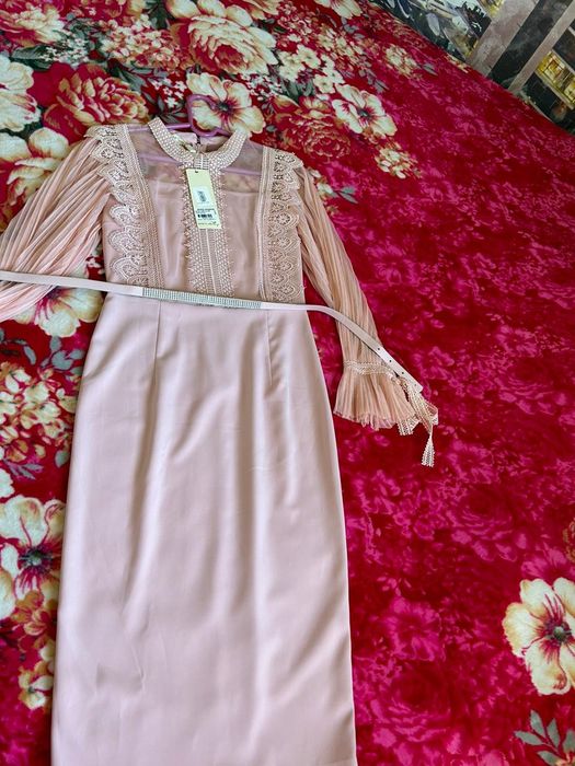 женские платье..