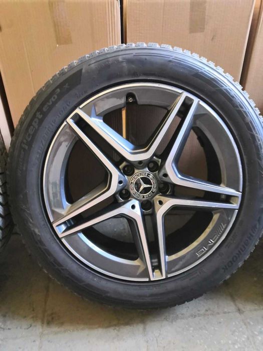 Ал. джанти AMG 19"(48, 3 см.) дизайн 5 дв. спици със з. гуми Hankook