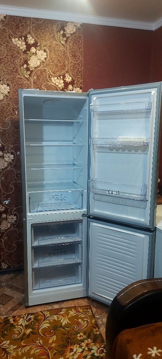 Холодильник   новый