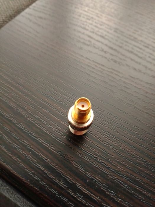 Продам переходник SMA-F(мама) на RP-F(мама) со штекером.