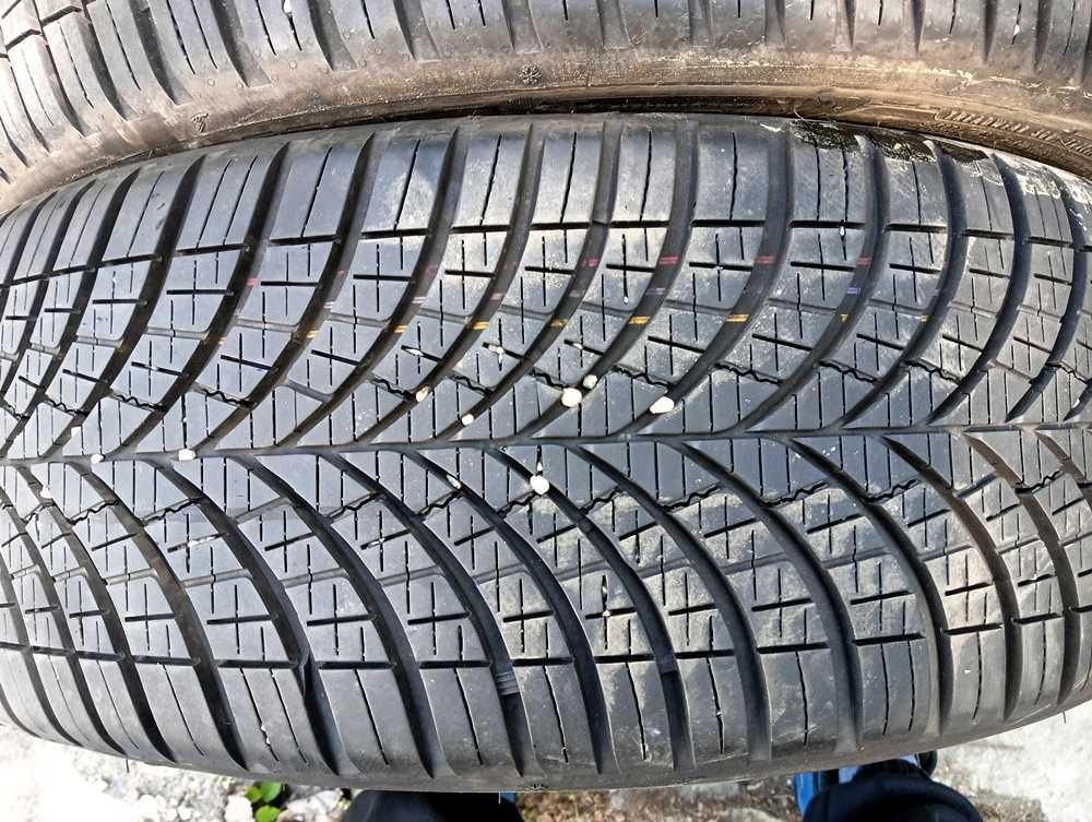 anvelope 4sezoane 215/45/20 GOODYEAR 2022 7.9MM