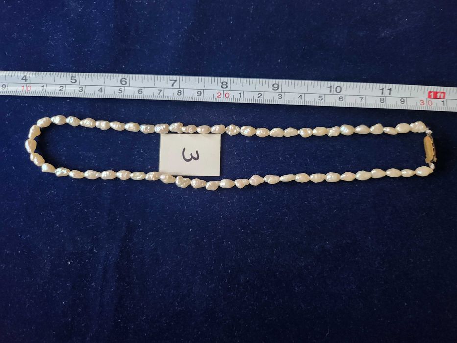 Огърлици от кехлибар, гривна, огърлици перли, обеци...