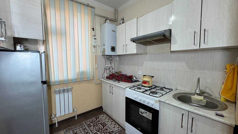 Заканал АТС 1 қаватда 3 хонали квартира сотилади. ID: 1504