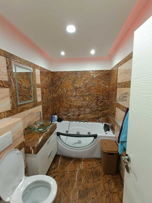 Pret imbatabil! Apartament 3 camere, boxa, parcare subterana, VIVO