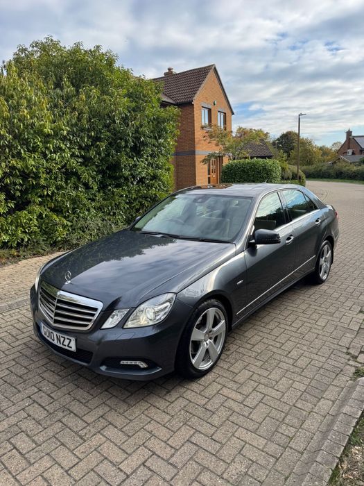 Dezmembrez Mercedes-Benz E350 cdi Avantgarde