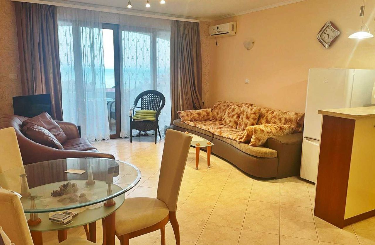 Продава се Двустаен апартамент в Свети Влас - 77 кв.м за 1455 €/кв.м - Снимка #7