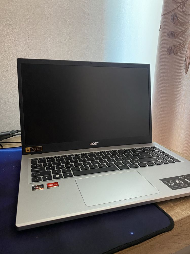 Vand Laptop Acer Aspire 3 ca nou! Mai multe detalii in descriere!!!