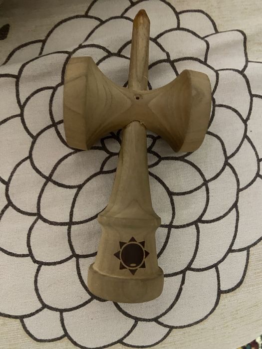 Ken sol up1 cherry pentru kendama