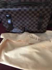 Louis vuitton мъжка чанта