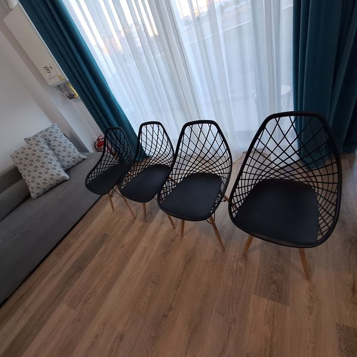 set 4 scaune bucatarie/balcon