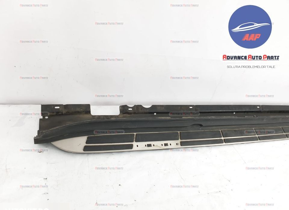 Порше Макан / Porsche Macan Оригинална странична stealth лайстна в доб