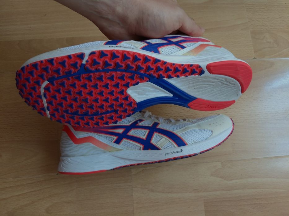 Asics Перфектни за лятото.