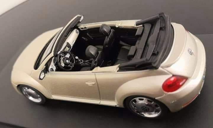 VW The Beetle Cabriolet 1:43 Schuco