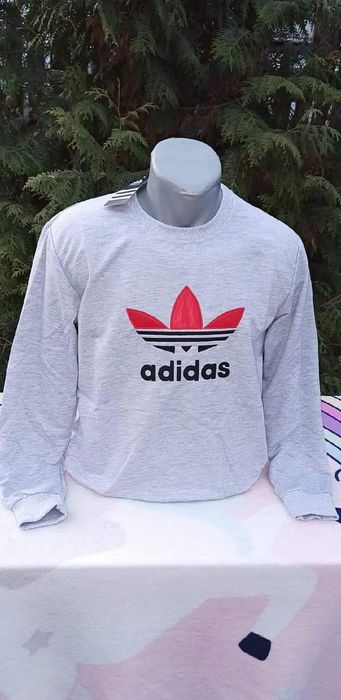 Bluze damă și bărbați!