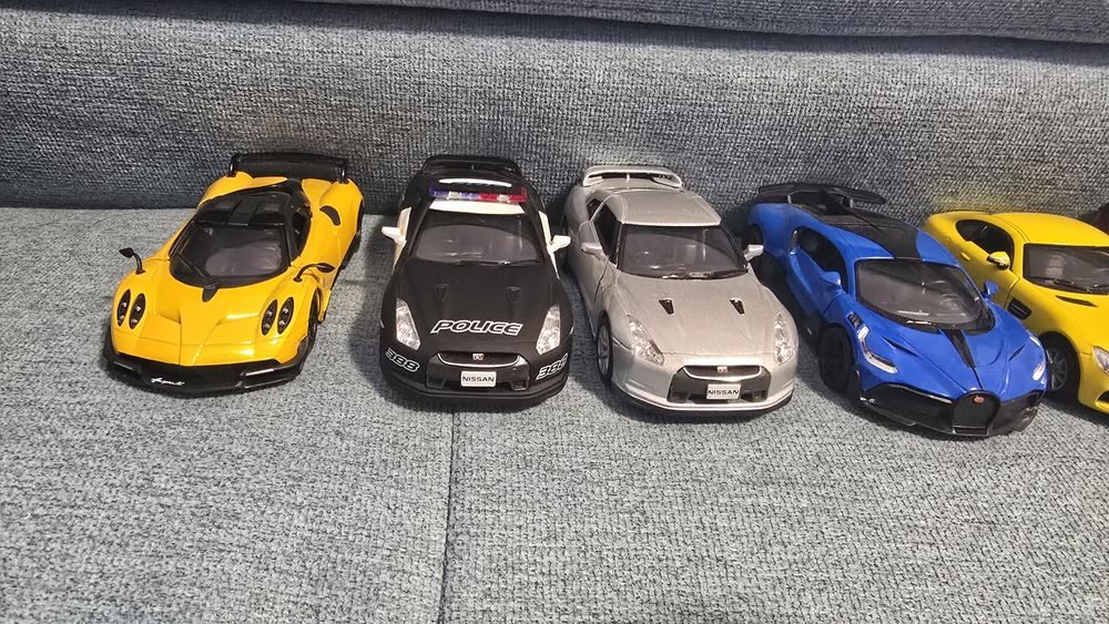 Метални колички за колекционери в перфектно състояние