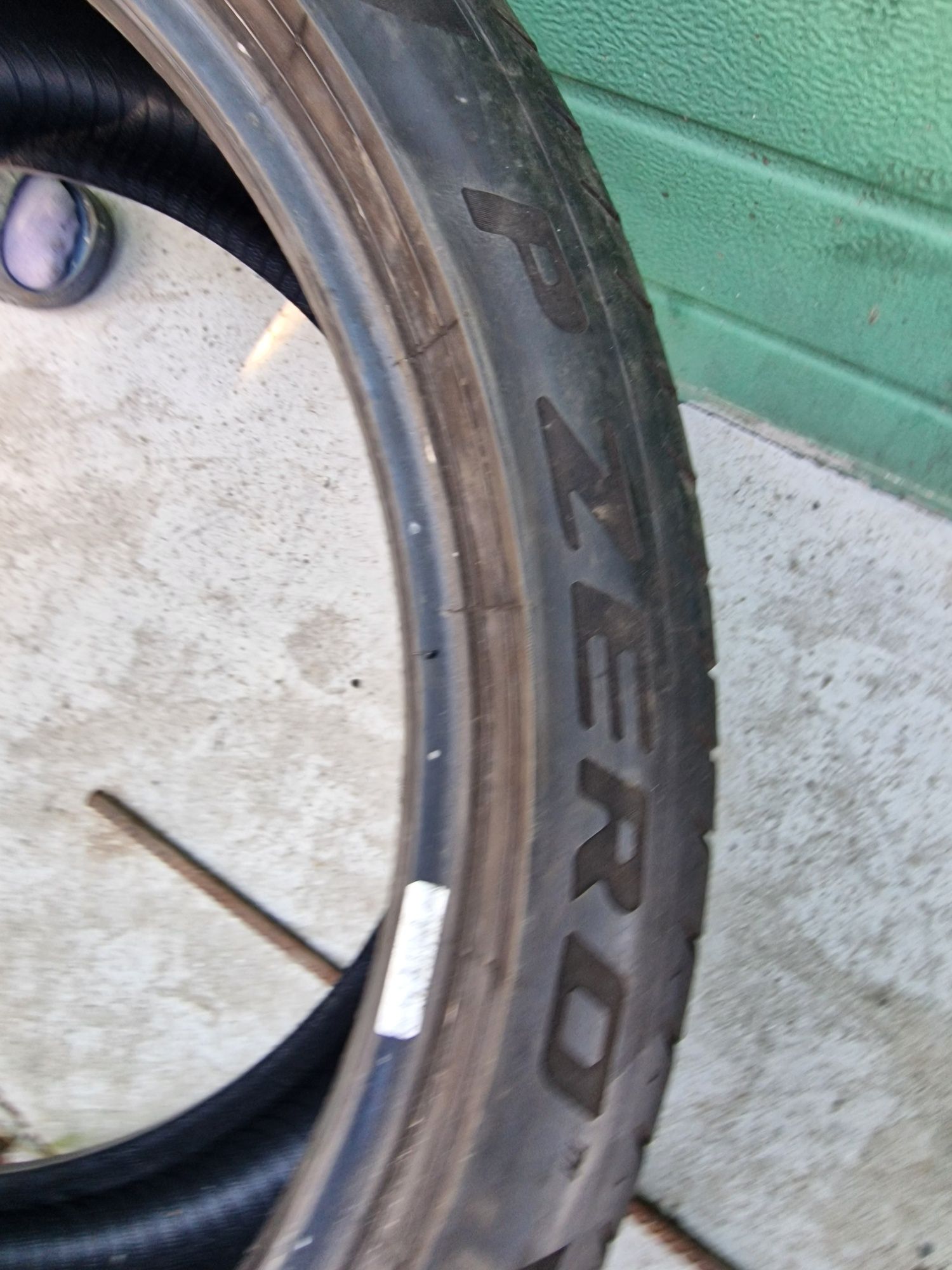 Anvelope 285/35R22 marca Pirelli, DOT 2022,5 mm