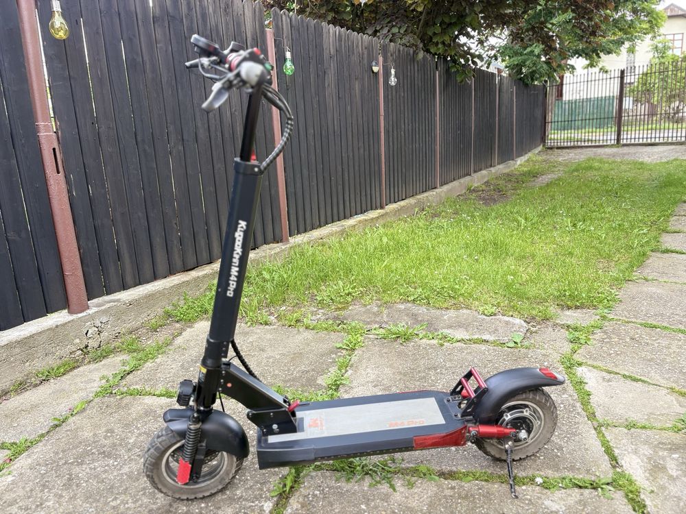 De vanzare trotineta Kugoo Kirin M4 Pro